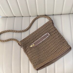 Brown gold-tone, hand-crocheted Purse Woven Shoulder Bag zip up